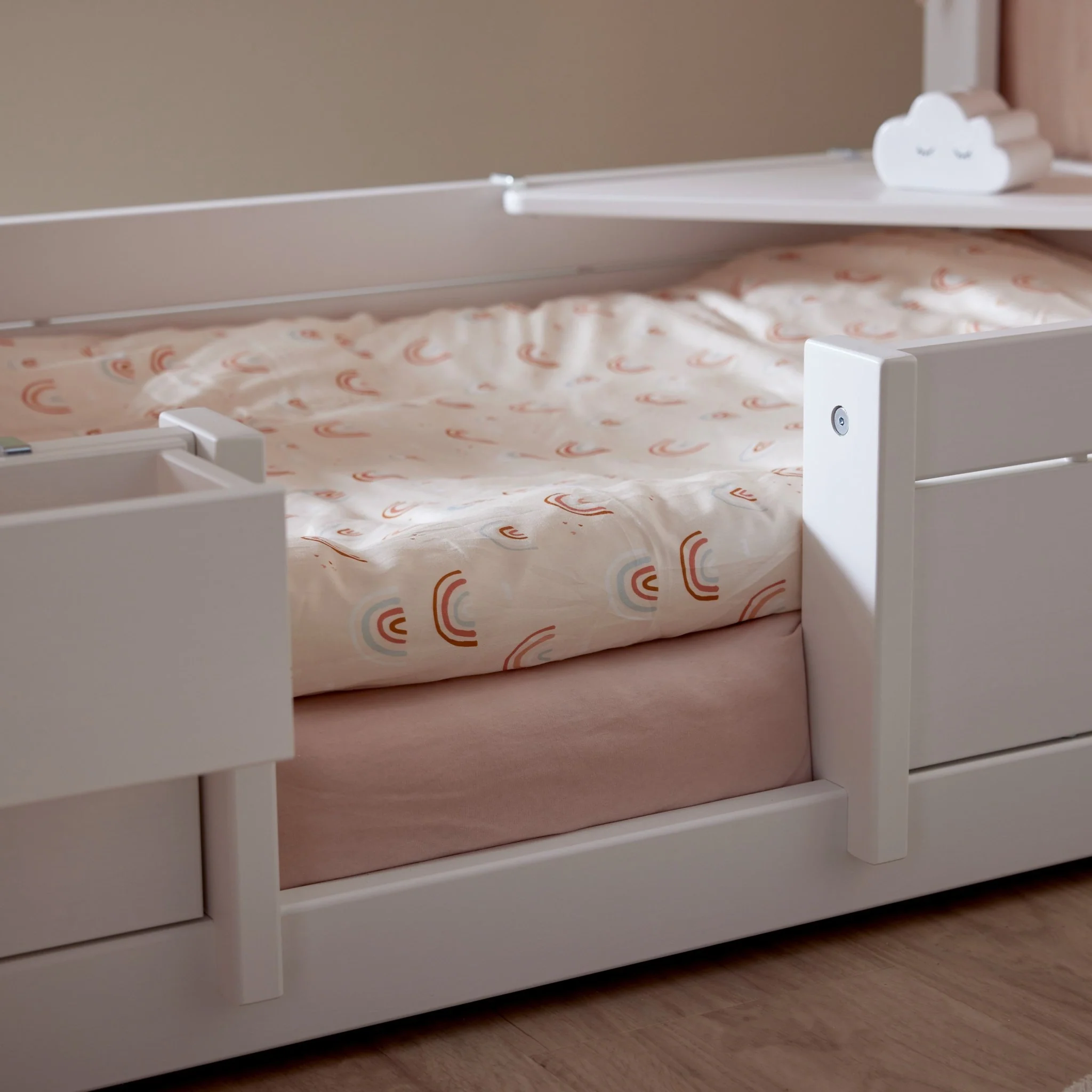 4 IN 1 Kids Bed - Grows with your child! - Image 10