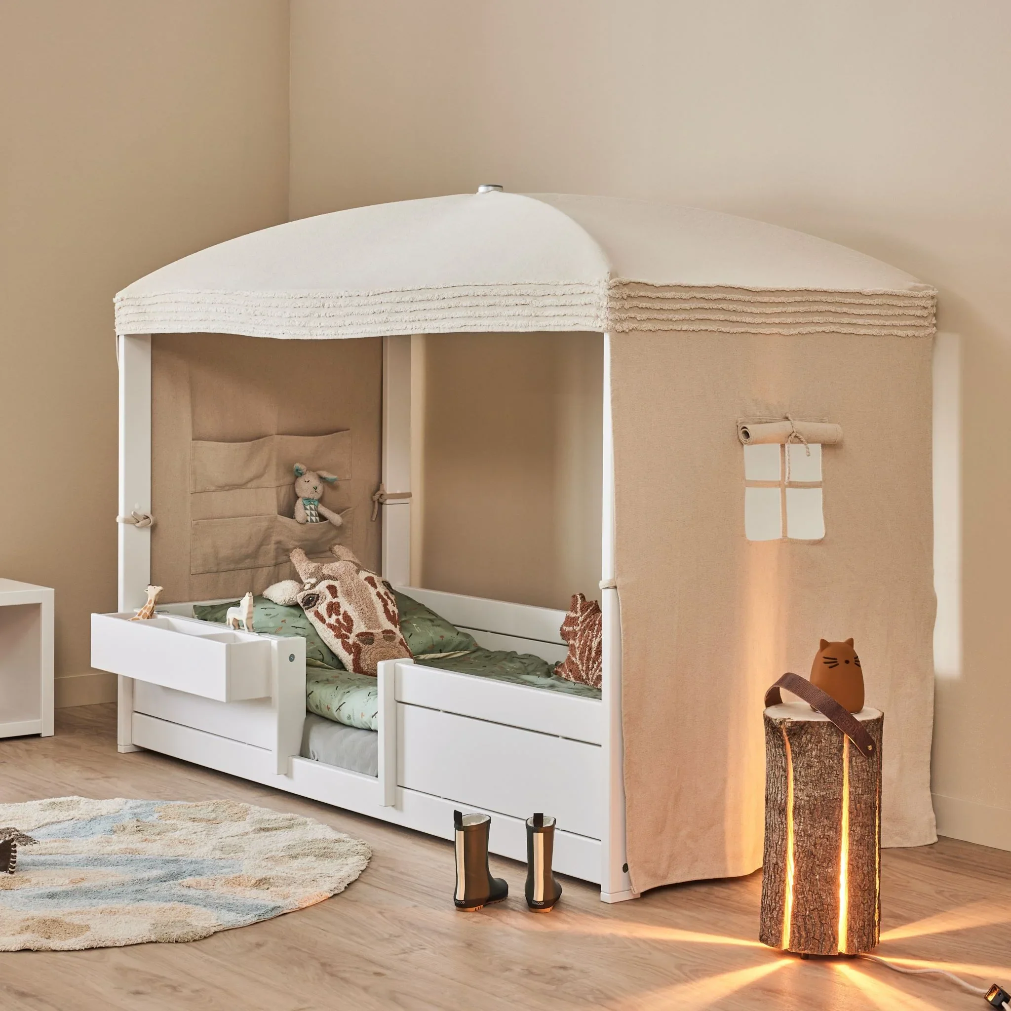 4 IN 1 Kids Bed - Grows with your child! - Image 9