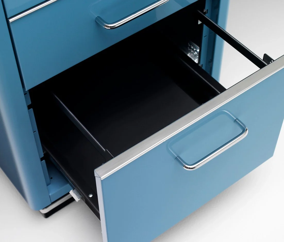 CLASSIC LINE Metal Desks - Image 10
