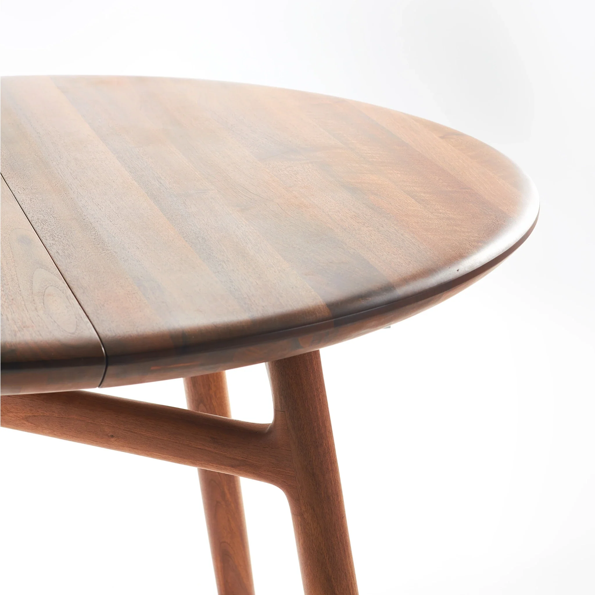 DASH Round Extendable Dining Table - Image 8