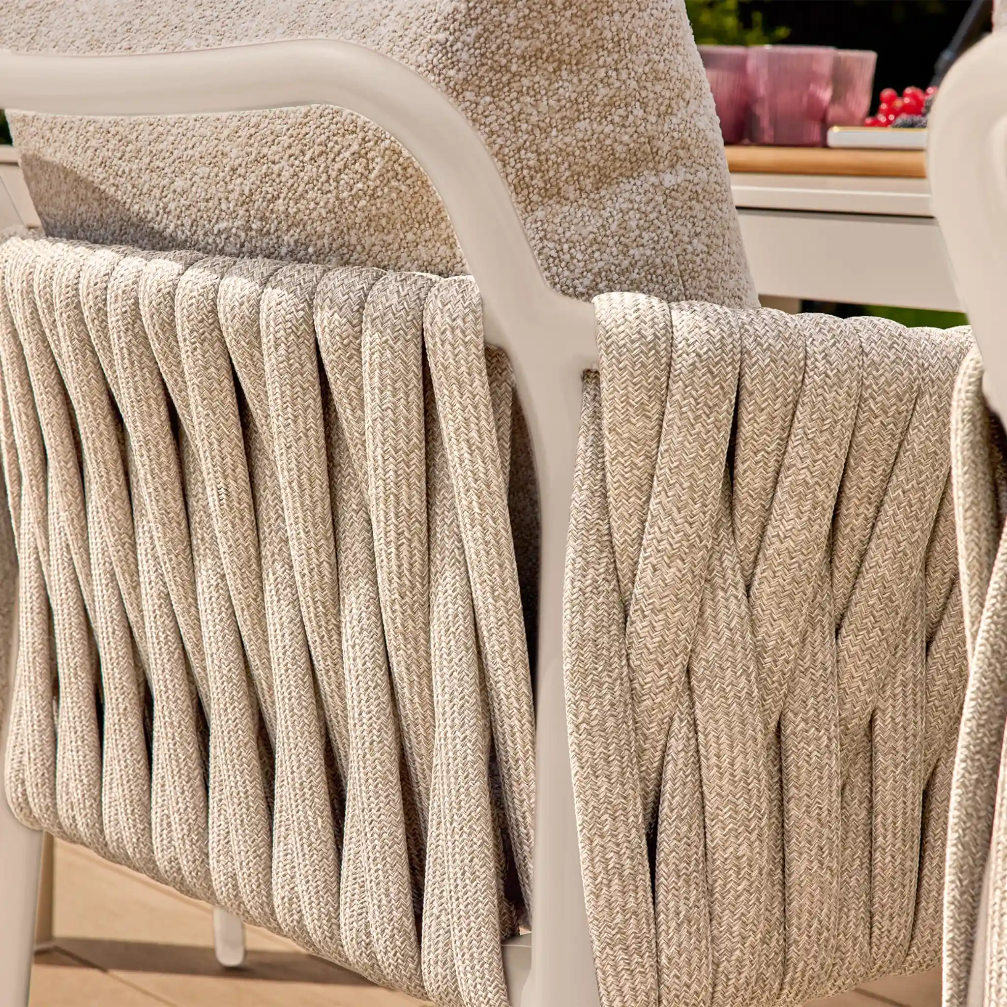 FIAVÈ Low Bar Chair - Image 3