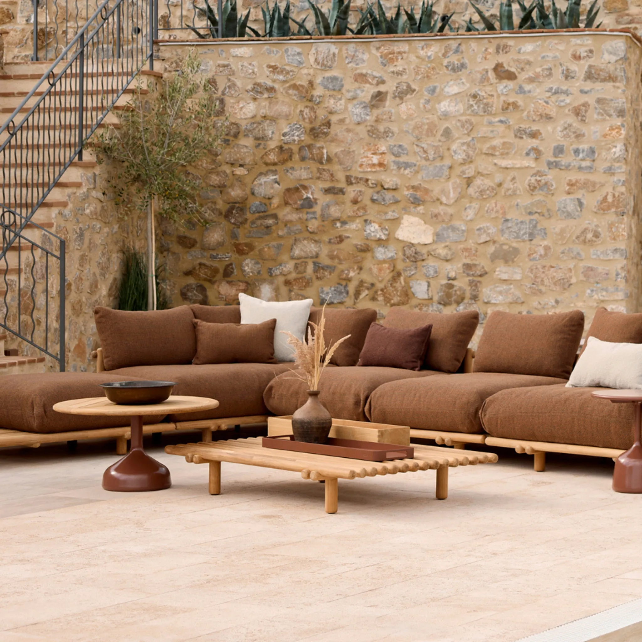 GLAZE Round Outdoor Coffee Table / Side Table - Stone & Aluminium - Image 6