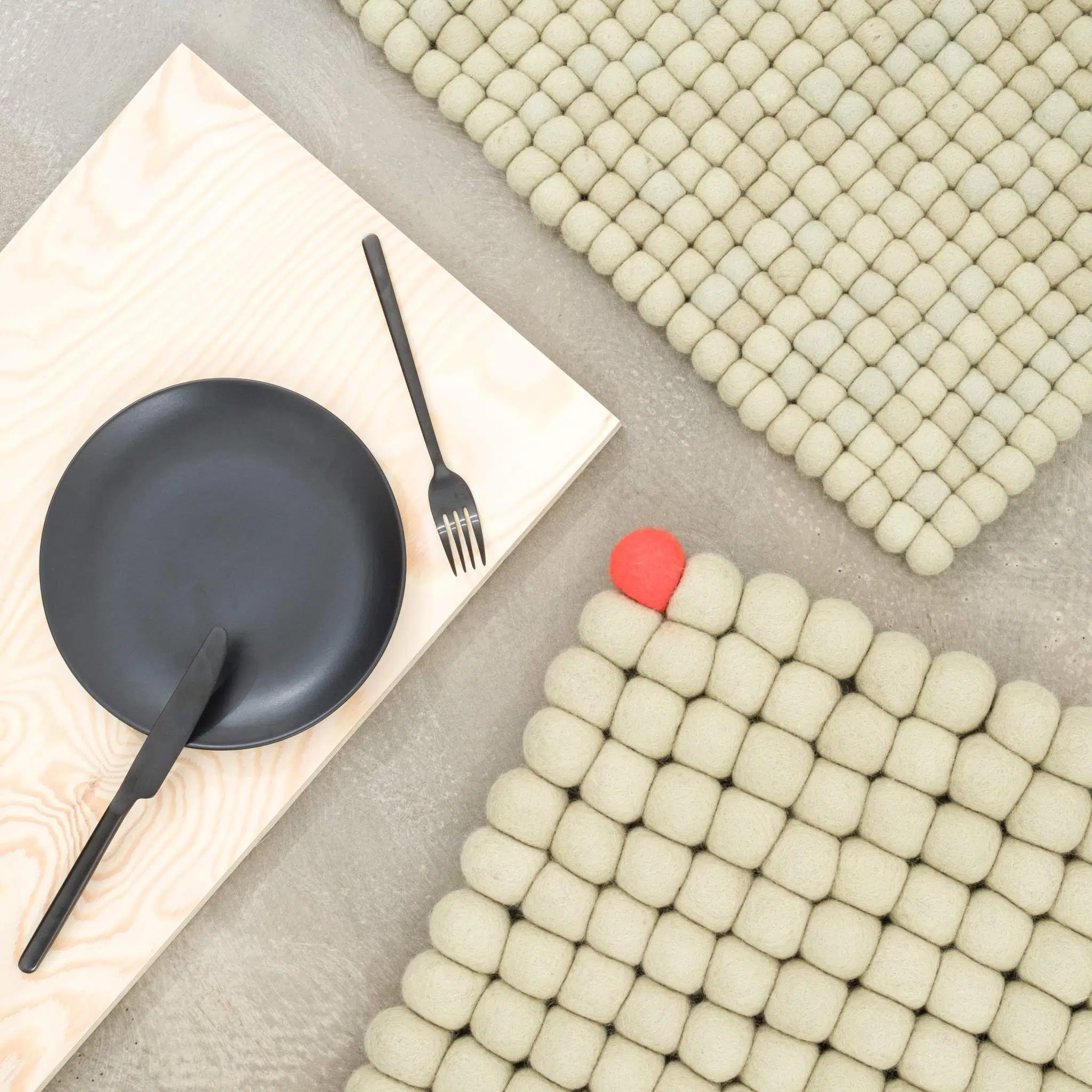 GREEN-BEIGE Big One Felt Ball Rectangular Rugs - Image 5