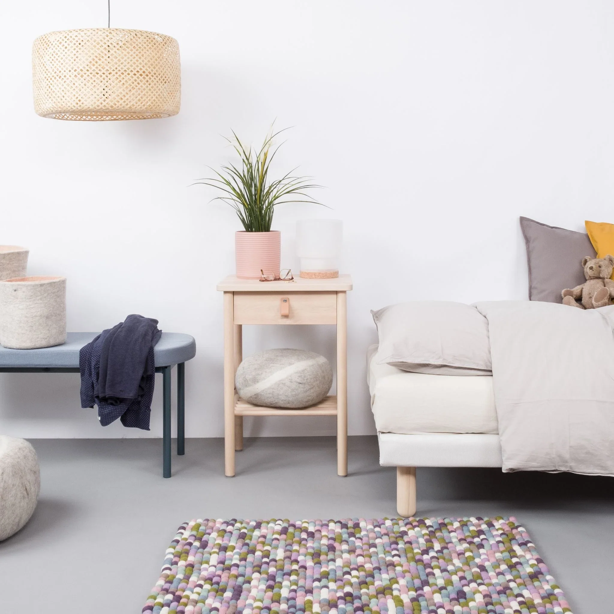 GRETA Felt Ball Rectangular Rugs - Image 4