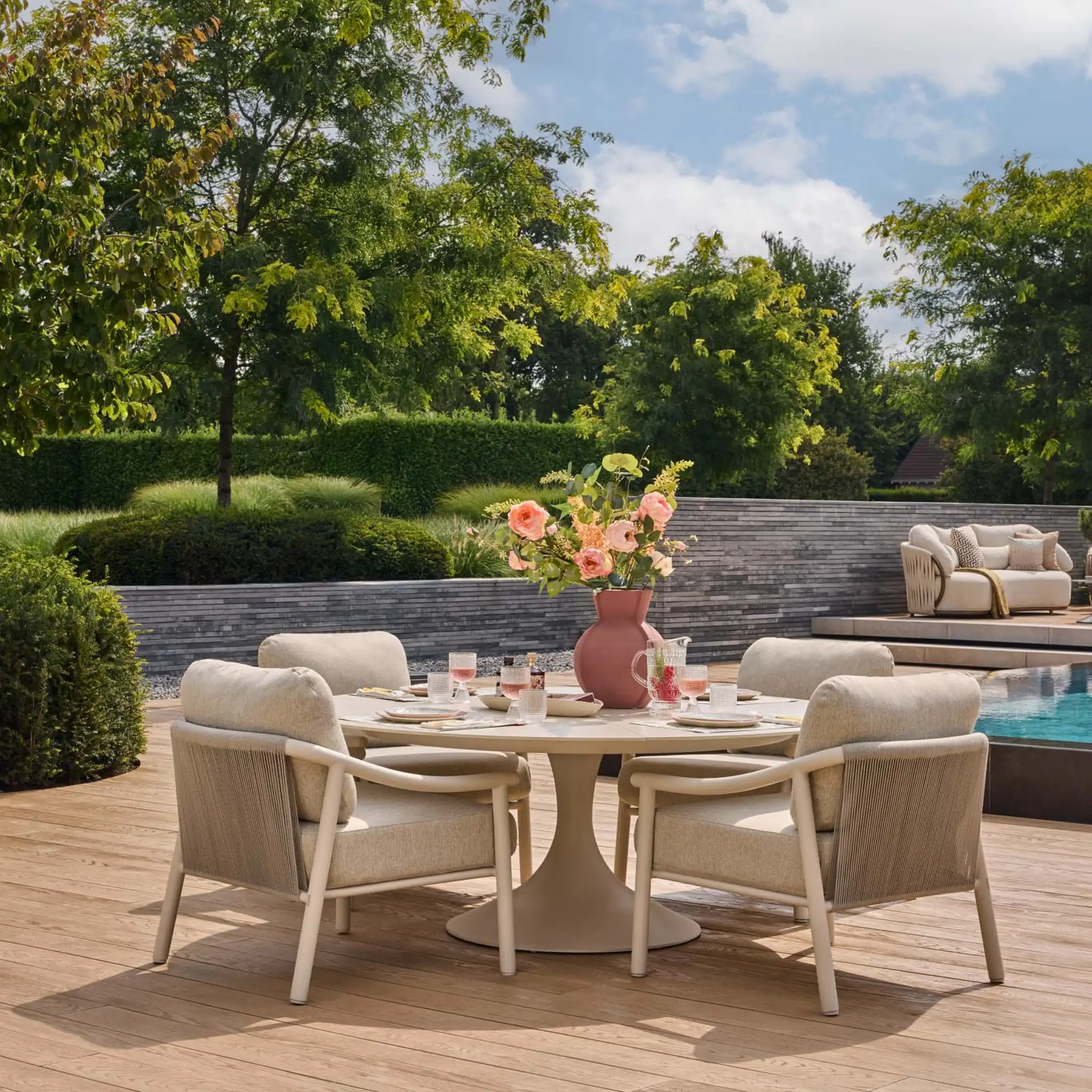 ITZA Low Dining Chair - Image 6