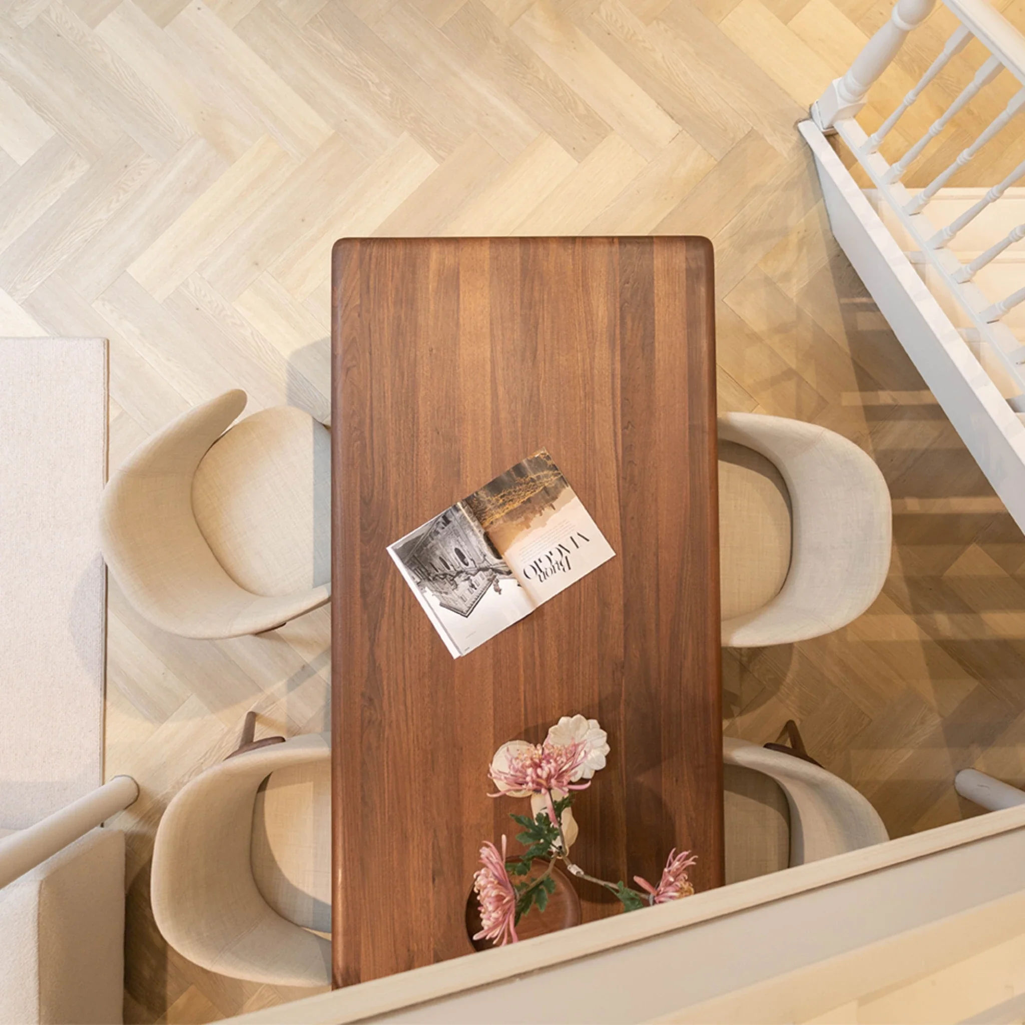 LATUS Dining Table - Image 7