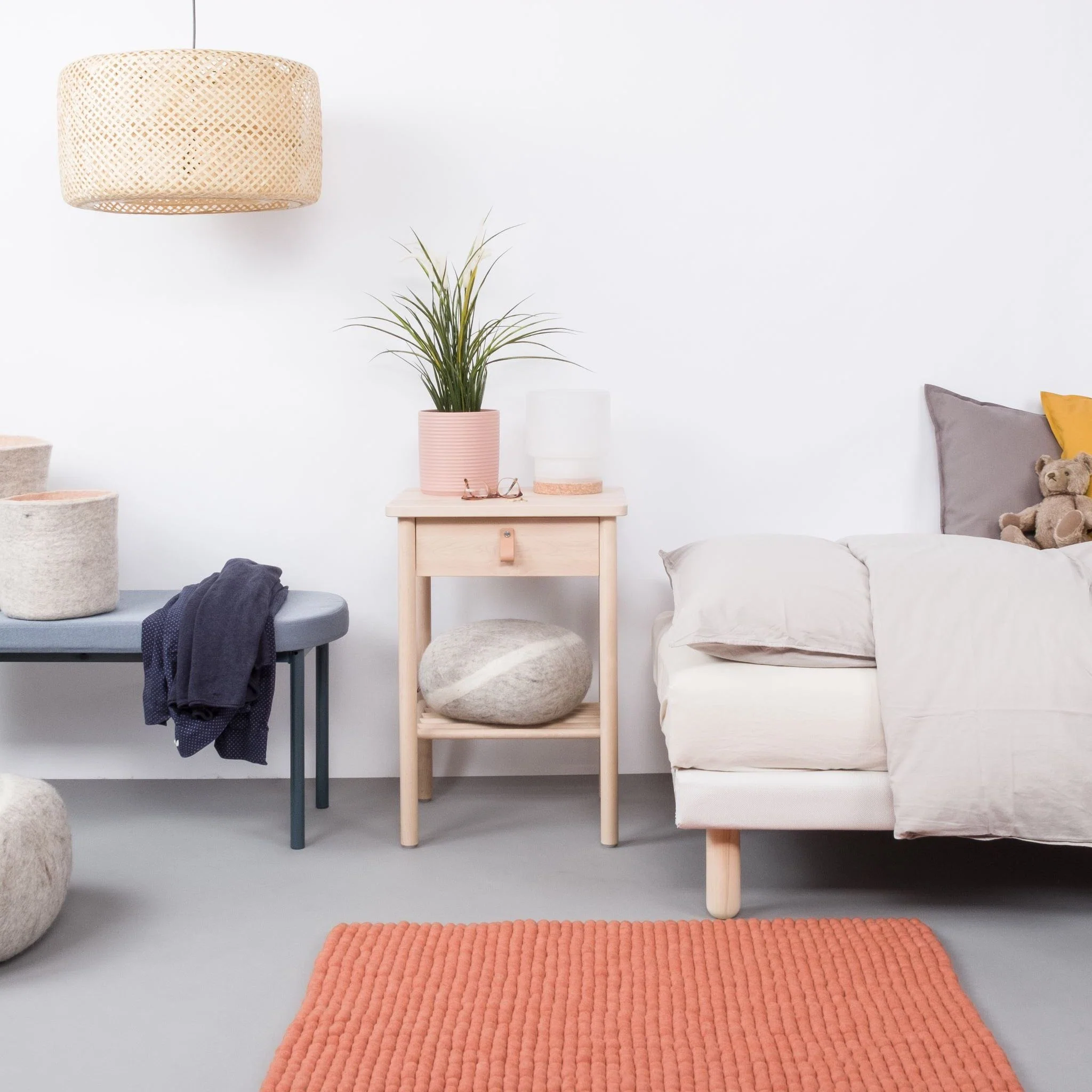 LEA Felt Ball Rectangular Rugs - Image 4