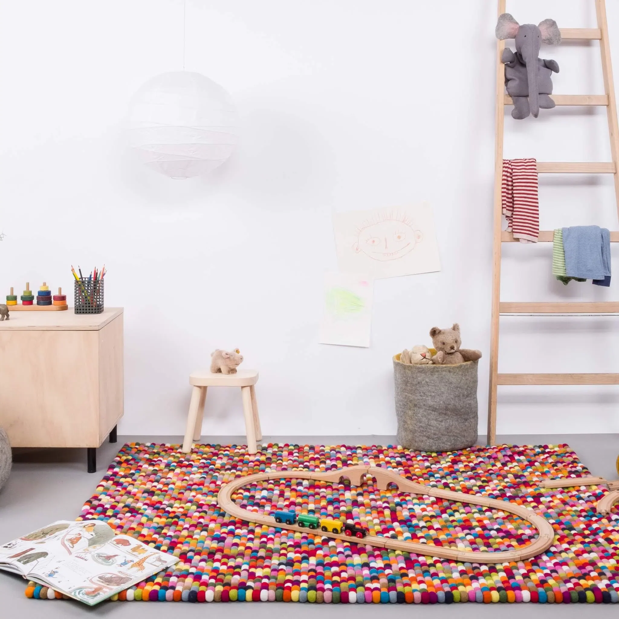 LOTTE Felt Ball Rectangular Rugs - Image 4