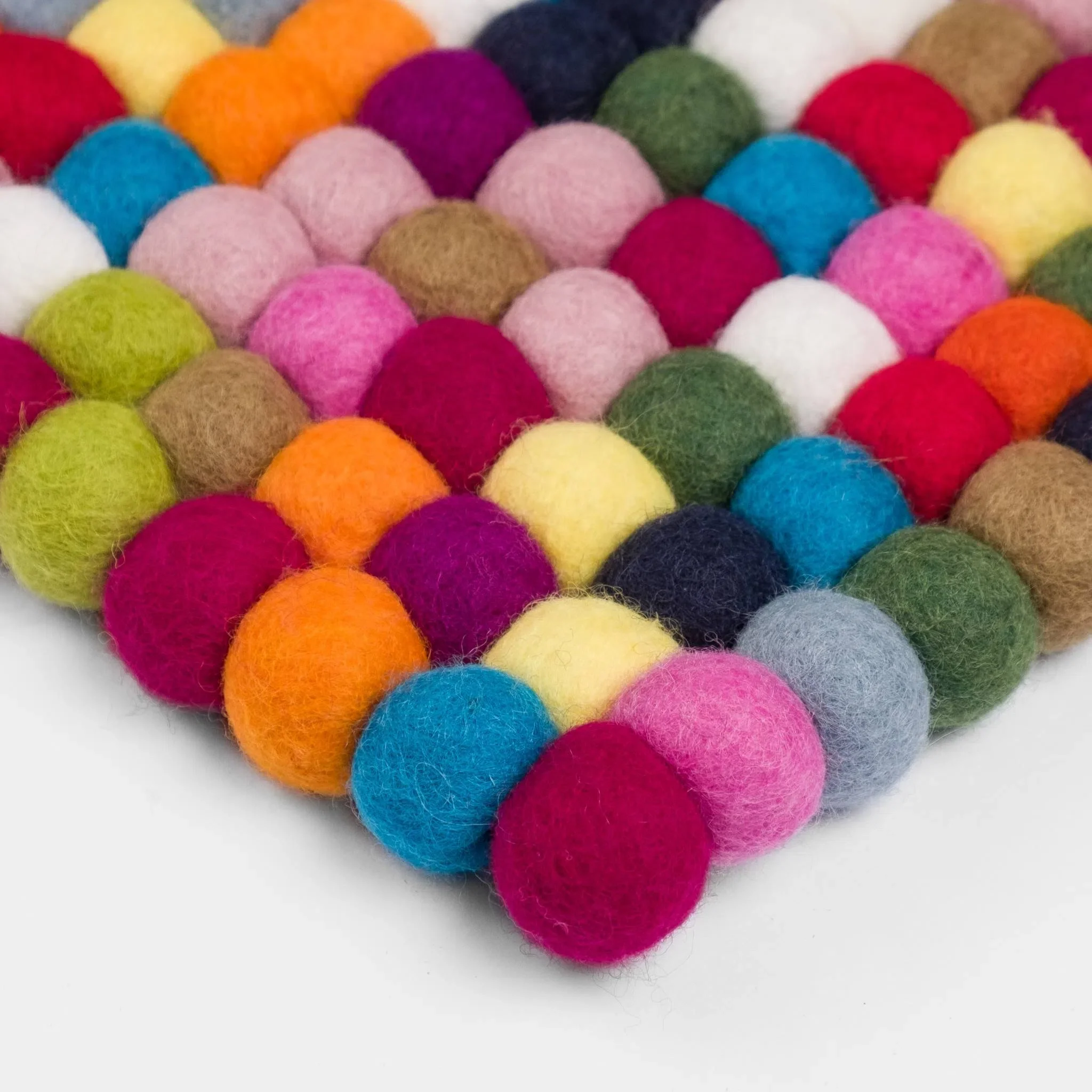 LOTTE Felt Ball Rectangular Rugs - Image 6