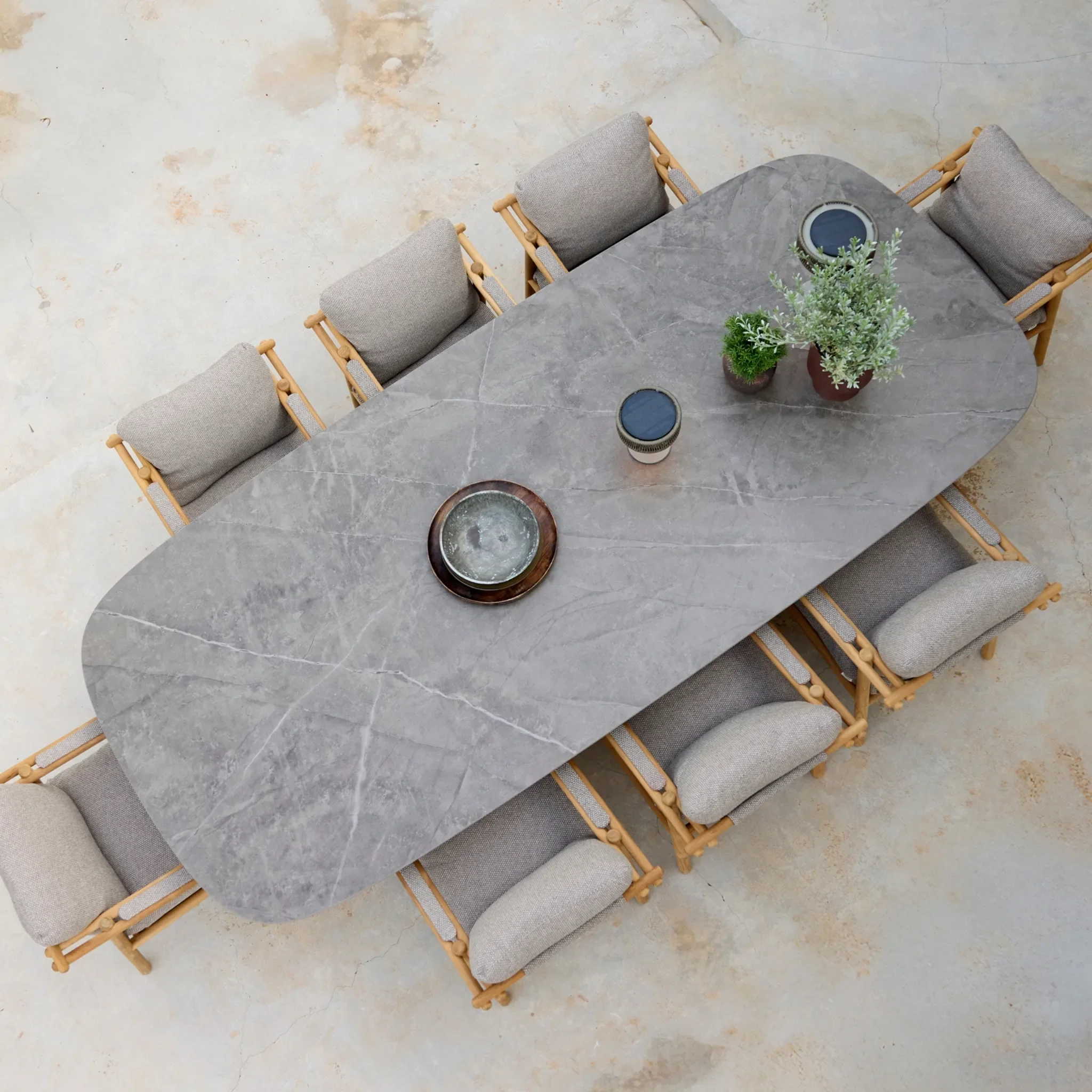 MELLOW Outdoor Oval Dining Table - Image 6