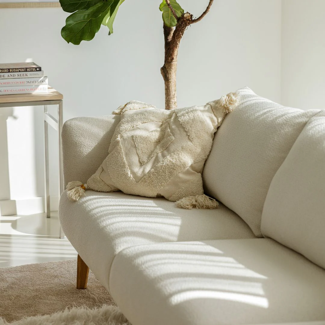 MOA Sofa - Image 3