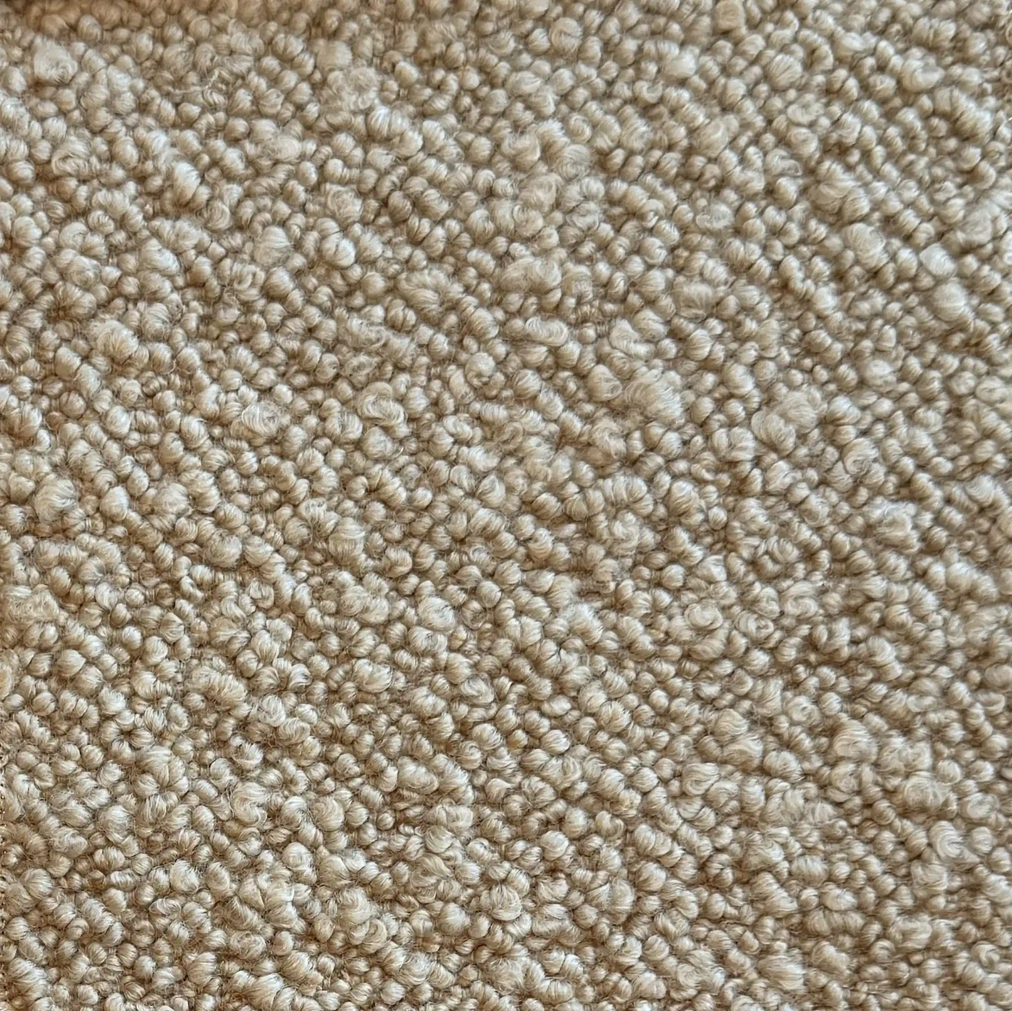 NEVA TRIMMED Sofa - Image 12