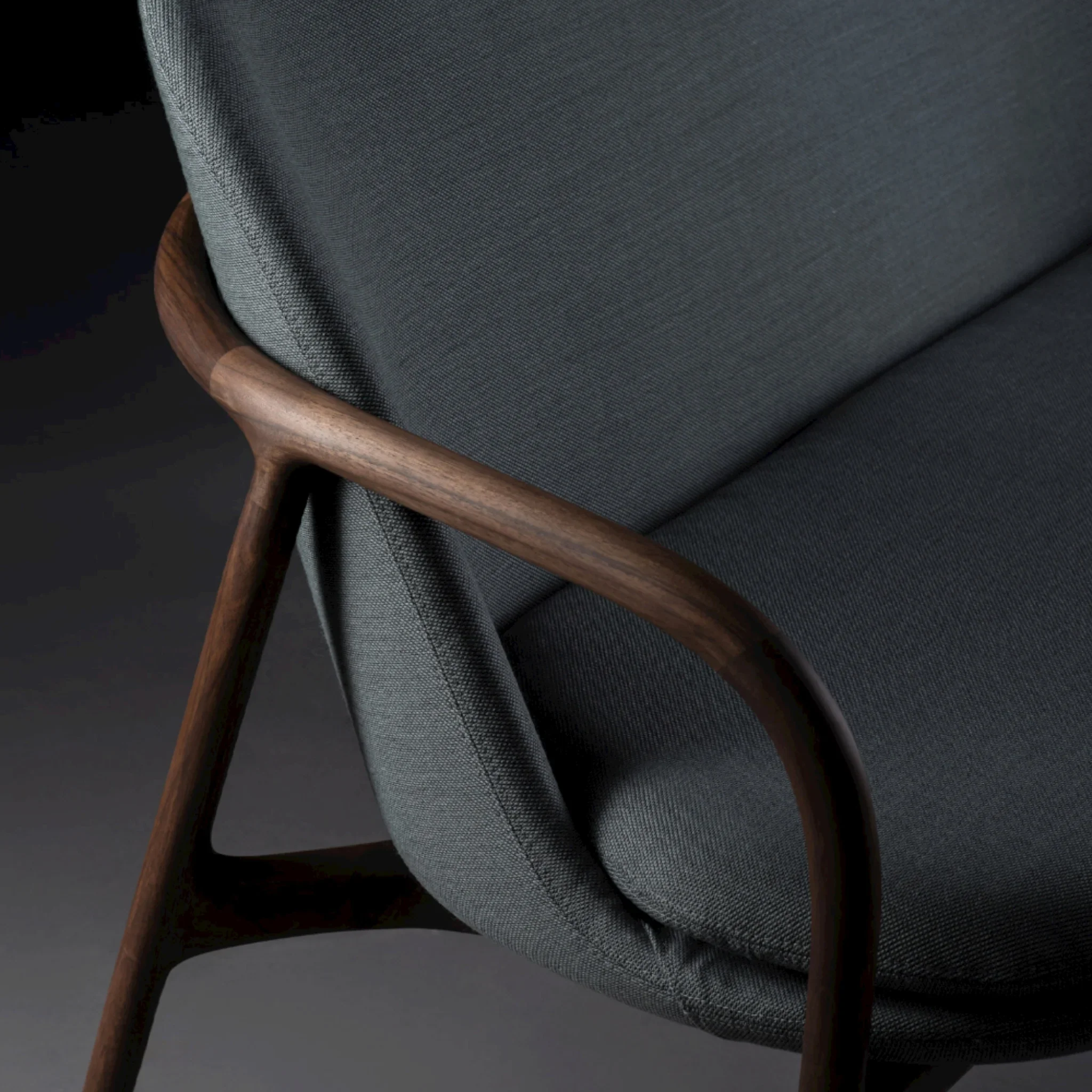 NEVA TRIMMED Sofa - Image 7