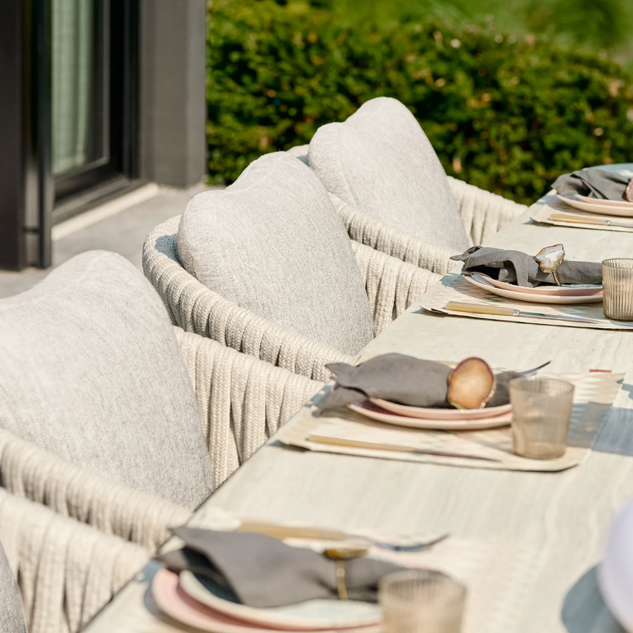 PALERMO Low Dining Table - Image 4