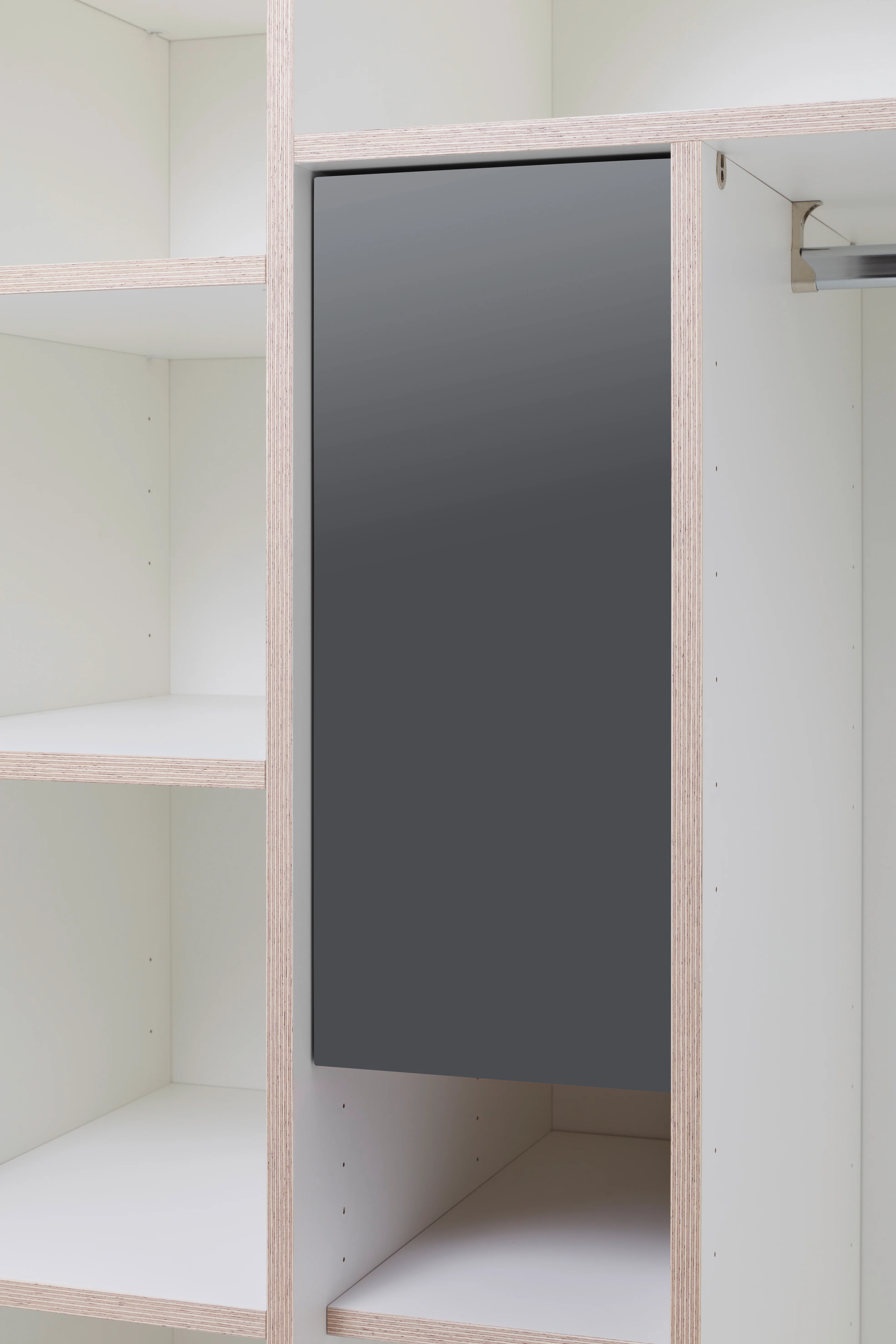 PLANE Wardrobe - Image 14